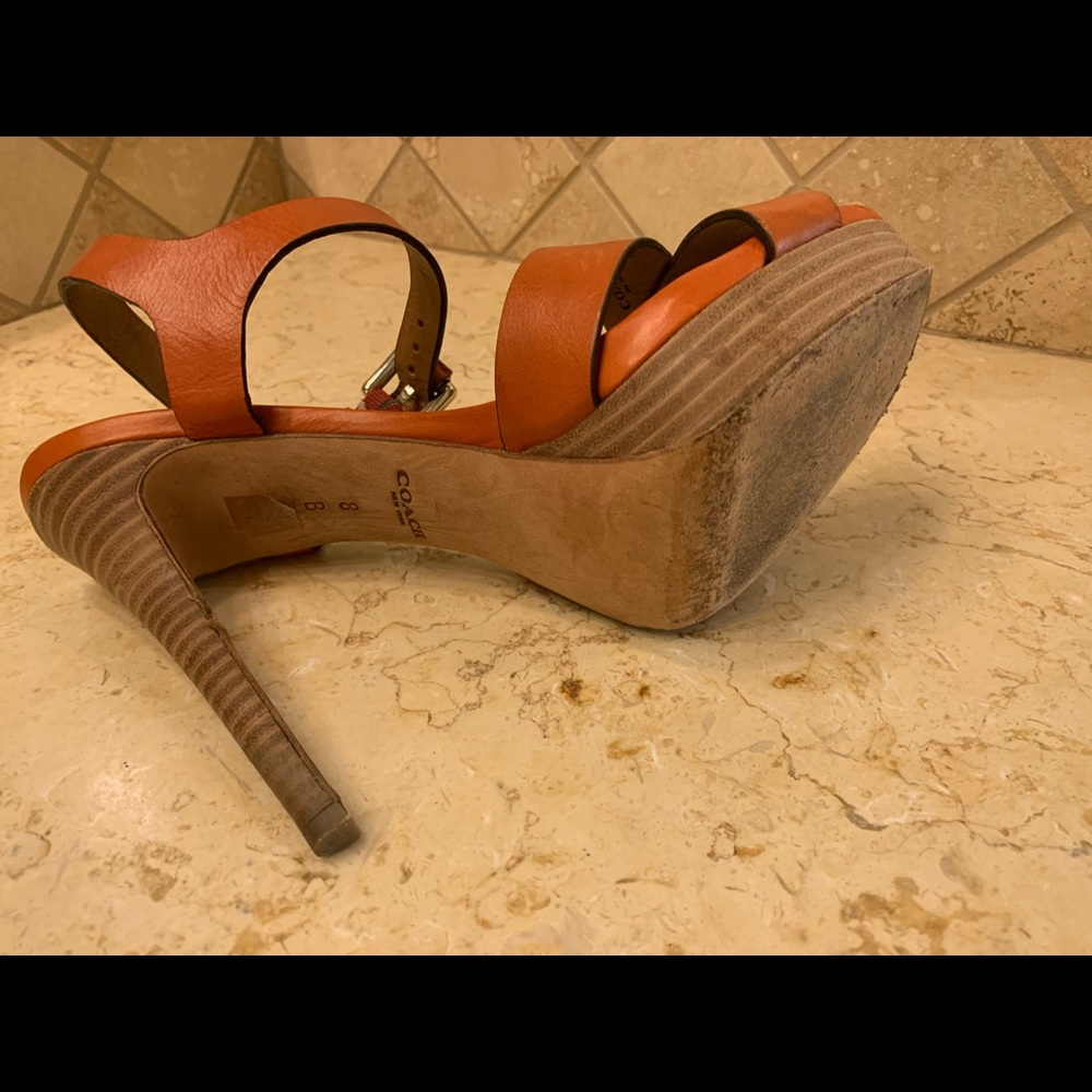 Coach Orange cute heels, platform and high! Comfy